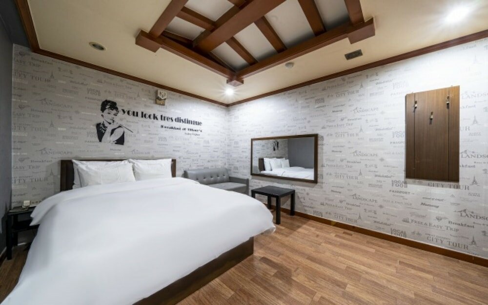 Фото Suyu Four Seasons Hotel