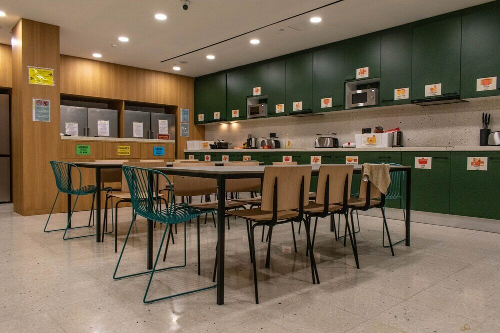 Фото The Boc Hostels City - Albergue Juvenil