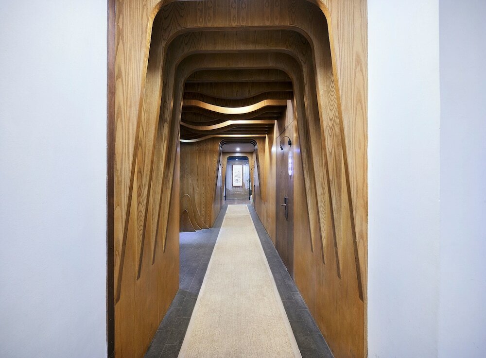 Фото Qianna Hotel