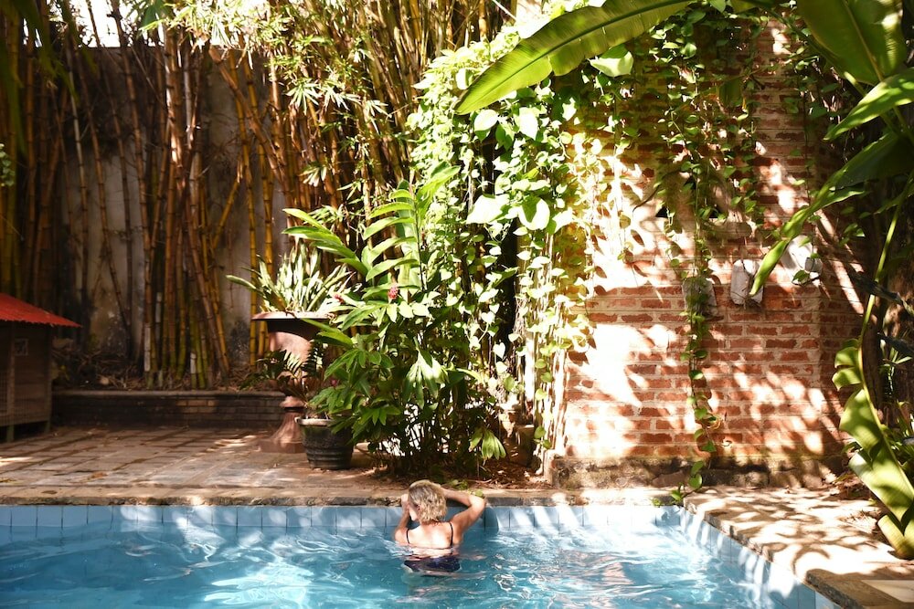 Фото Orchard House