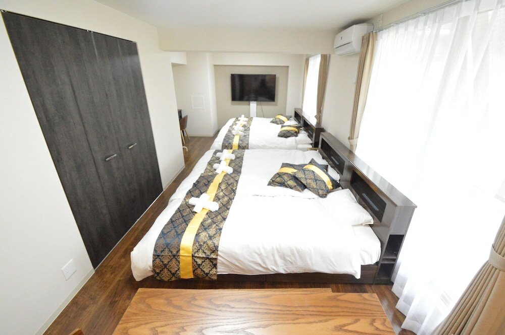 Фото Color Tsuruhashi