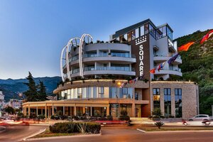 Гостиница Hotel Square в Будве
