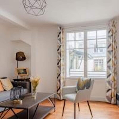 Апартаменты Eiffel Tower Saint Residence