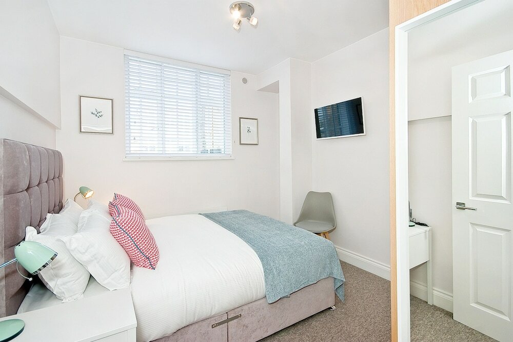 Фото 7 Greek Street by City Living London