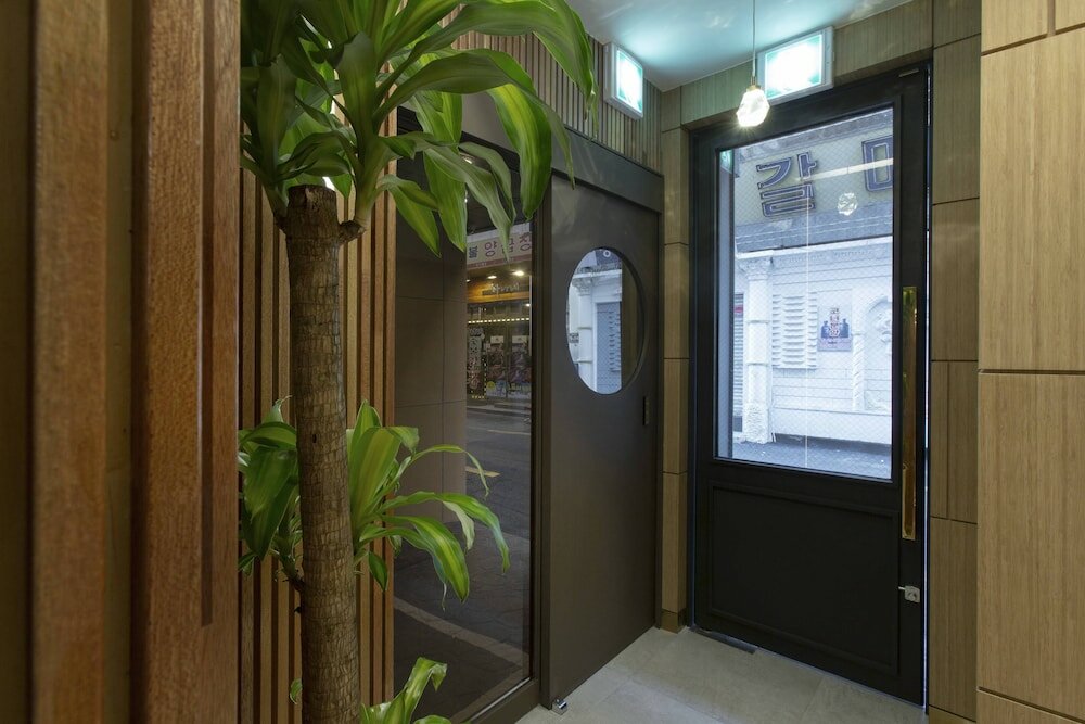 Фото Busan Lounge 26 Hotel