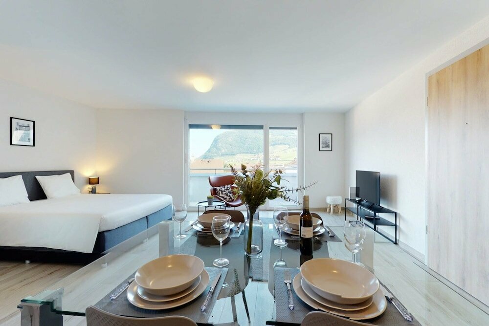 Hotel Furnished Apartment - Swiss Resort Aigle, Vaud, photo