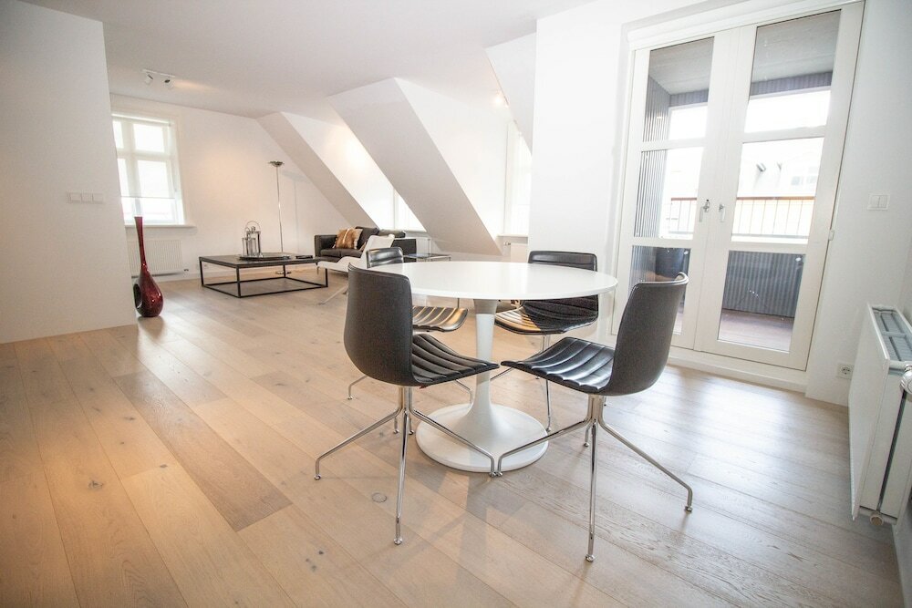 Фото City Point Reykjavik Center