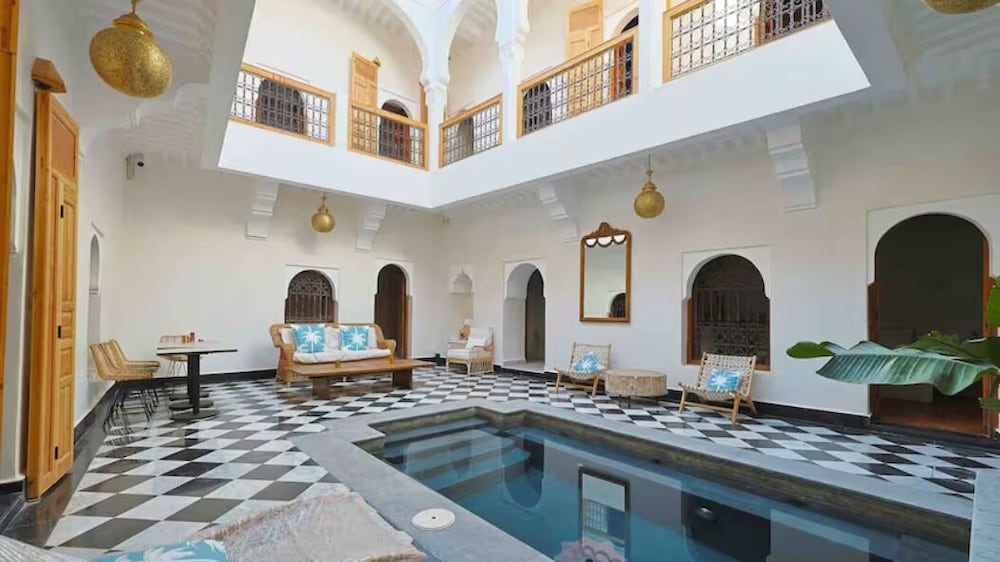 Фото Riad LallaBaya