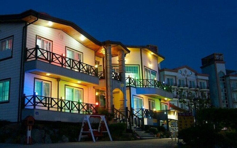 Гостиница Buan Badatgaui Chueok Pension