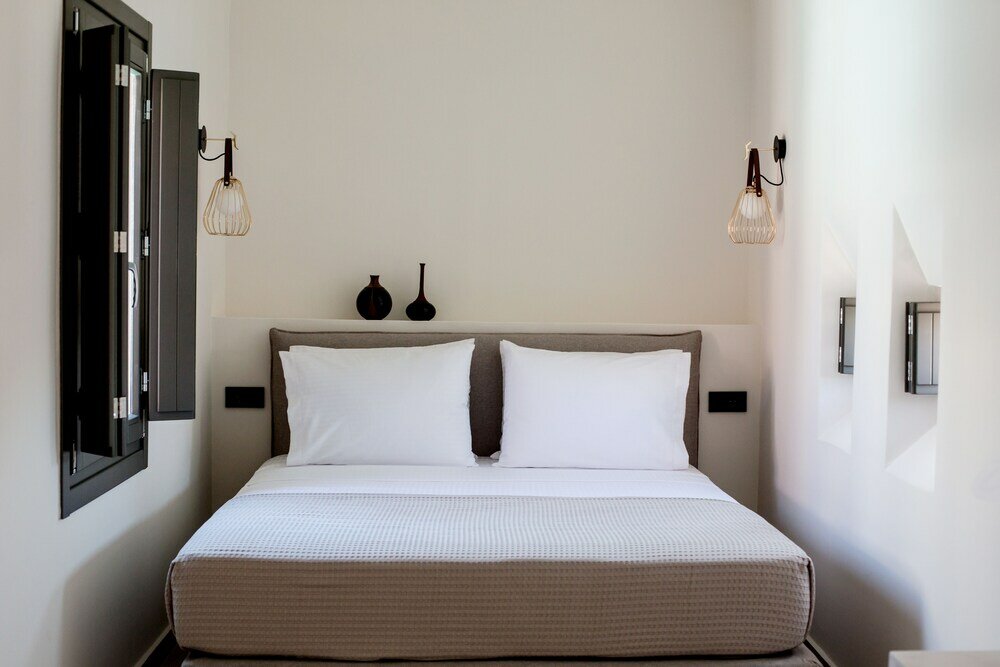 Фото Terra Nera Suites Santorini