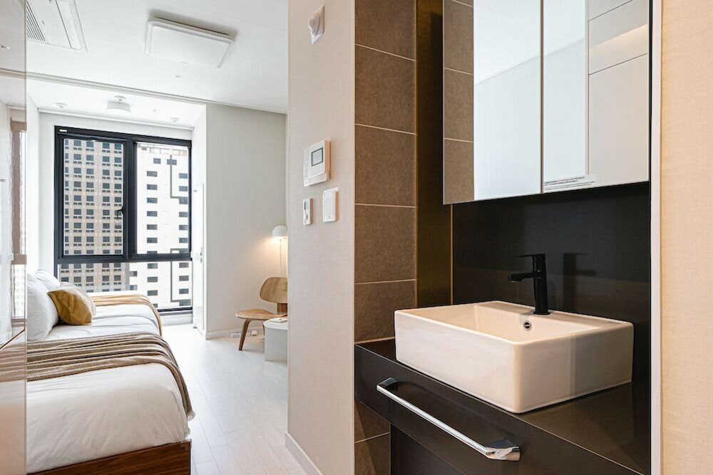 Фото Urbanstay Seomyeon