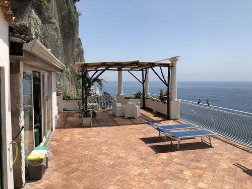 Апартаменты Apartments Amalfi Design Sea View в Амальфи
