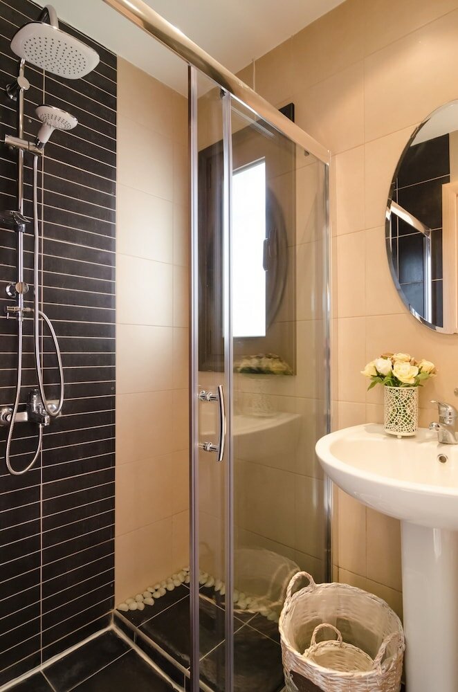 Фото White Rose Villa