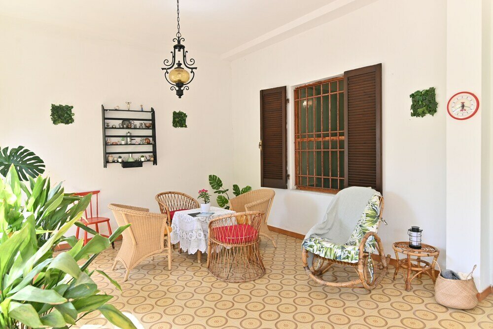 Фото IzzHome Colonial