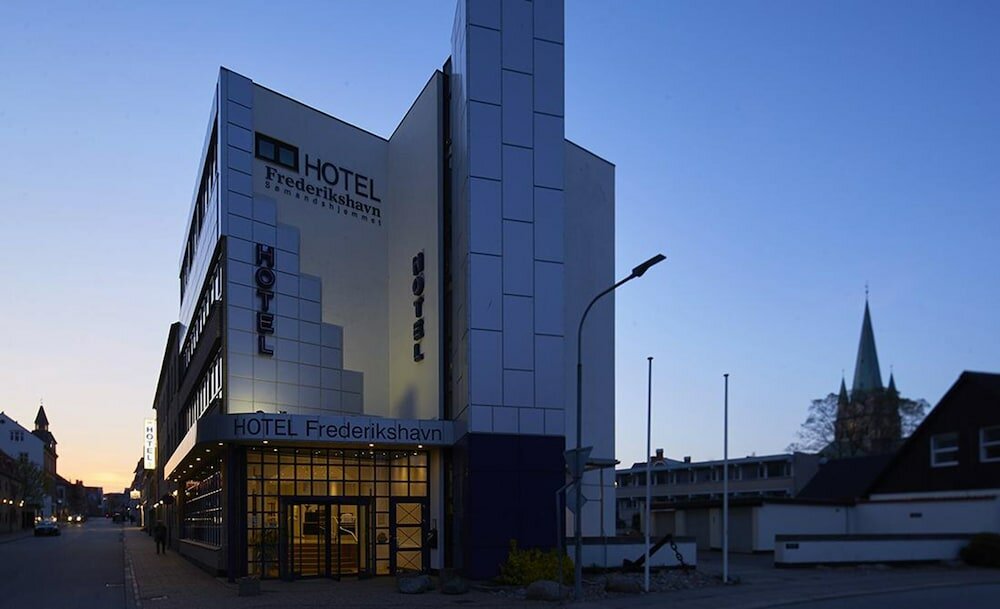 Фото Hotel Frederikshavn