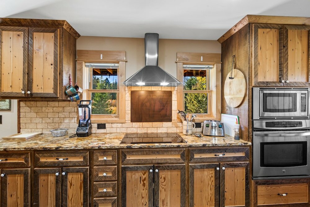 Фото The Big House at Bunk House