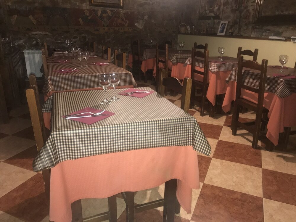 Фото Hostal Ruso