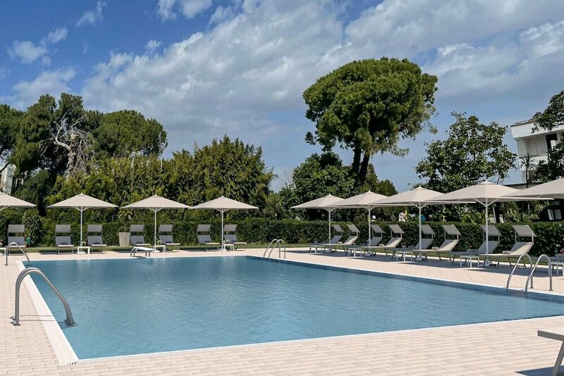 Гостиница Eraora Hotel Village