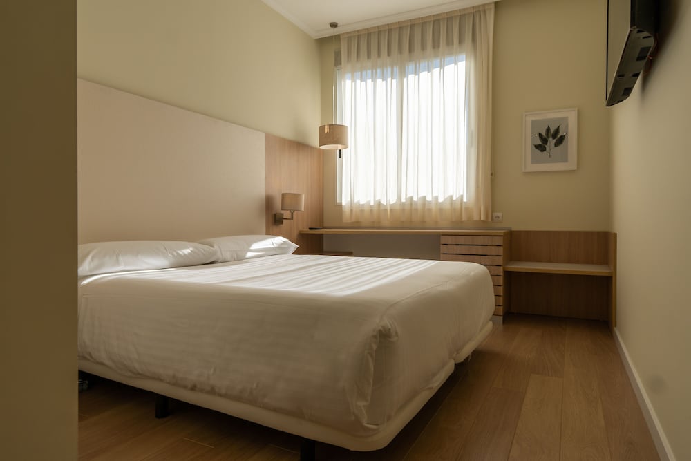 Фото Checkin Valencia Ciscar