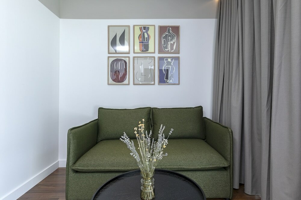 Фото The Athenians Art Apartments