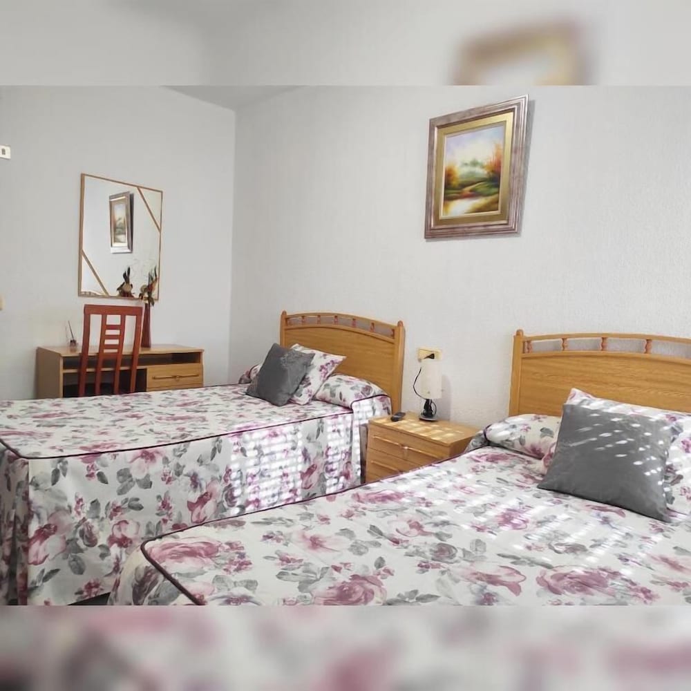 Фото Hostal La Llave