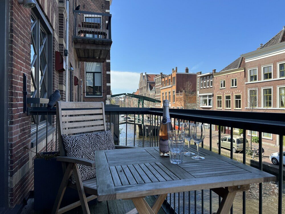 Фото Pakasa Leiden