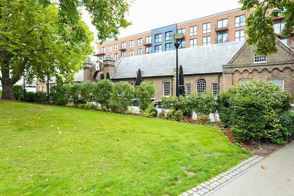 Фото Superior 2 bedroom Apartments