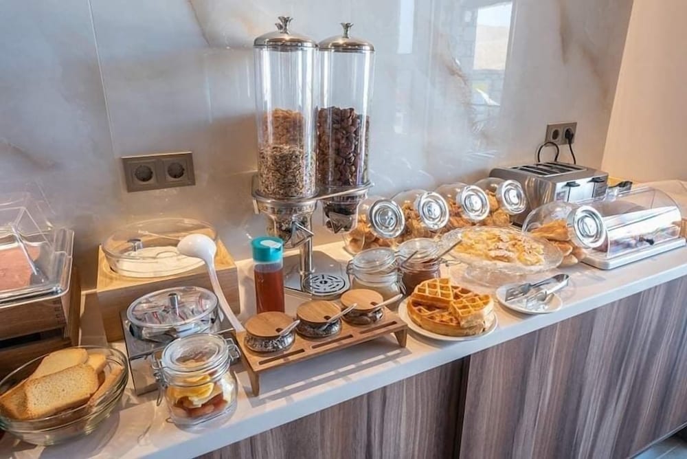 Фото Lithoessa Luxury Apartments