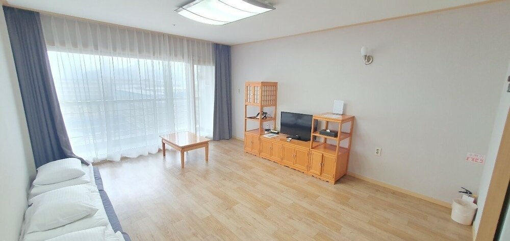 Фото Busan Arpina Hotel