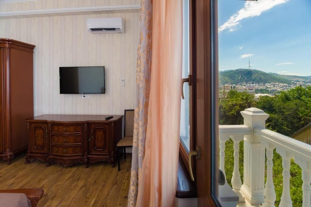 Фото Ltd Elia Palace Hotel