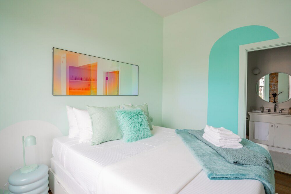 Фото Pickle Factory Hotel