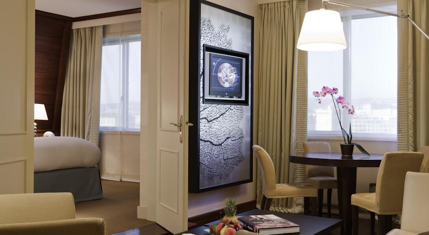 Фото Sofitel Marseille Vieux Port