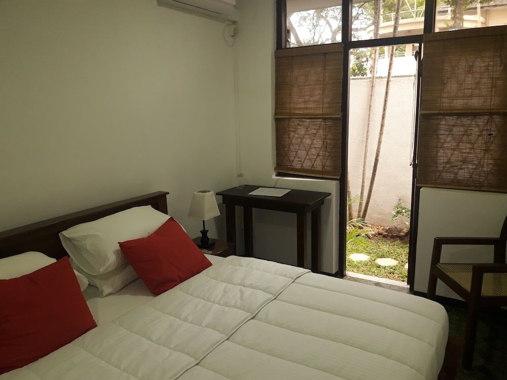 Фото Mrs Pepperpots