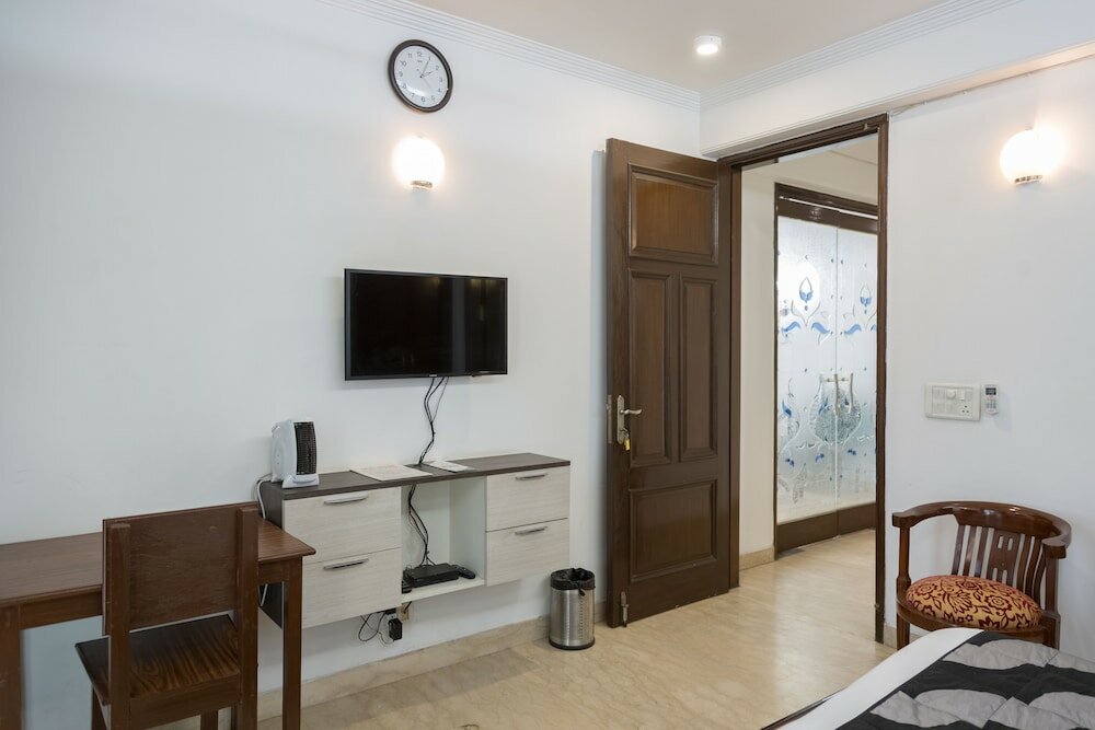 Фото Under My Roof - Classic