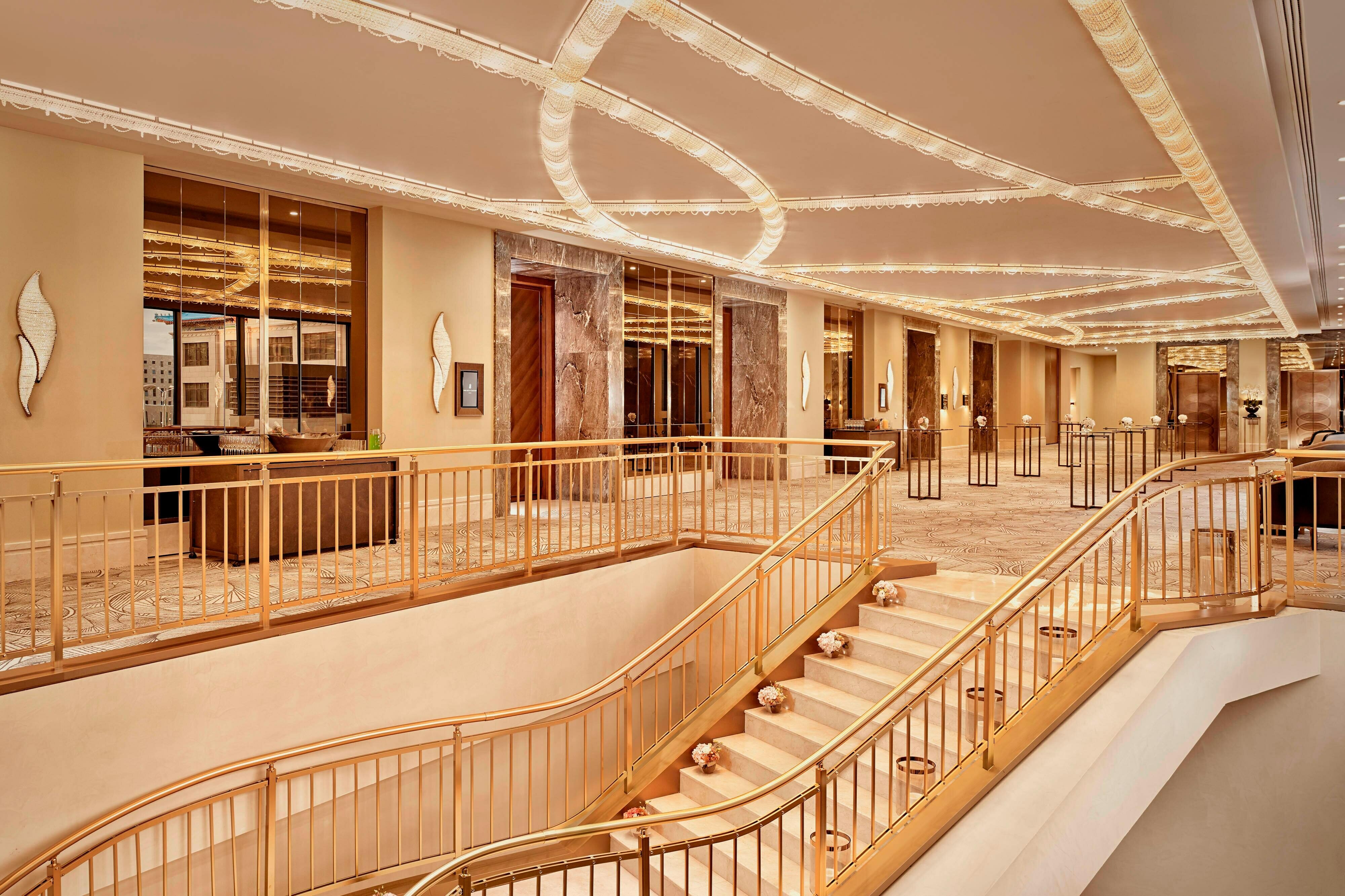 Фото The Ritz-Carlton Almaty