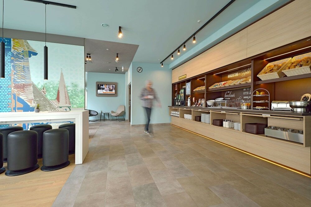 Фото B&b Hotel Marburg