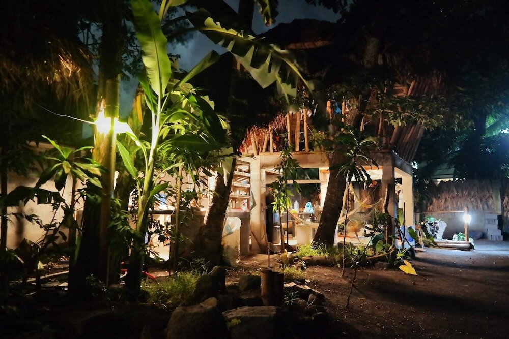 Фото Dream-Big Eco Hostel