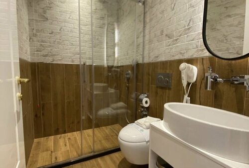 Гостиница Peaky Hotel в Области Дуррес