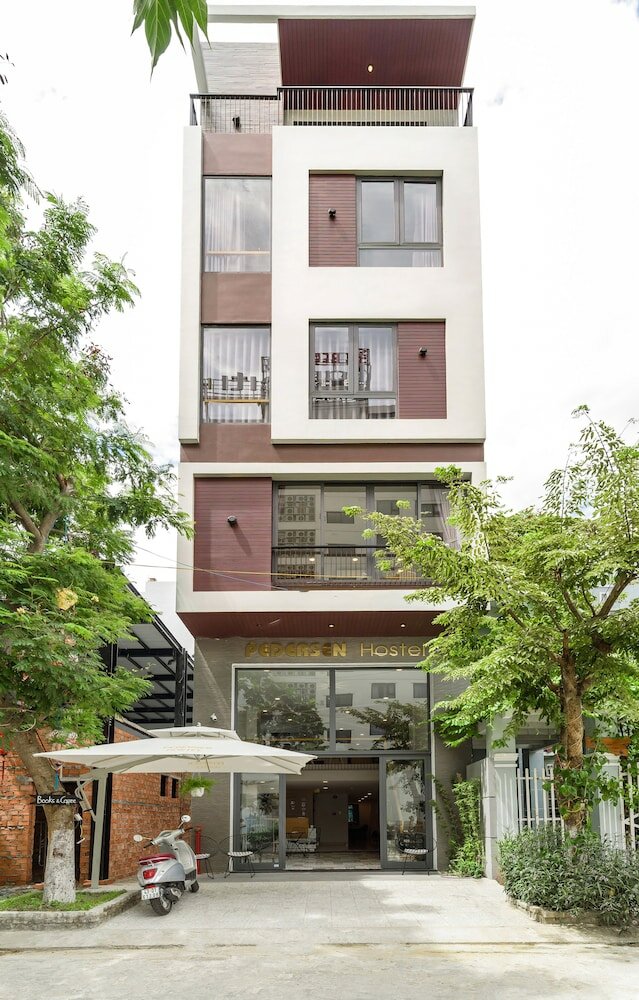 Фото Pedersen Hostel