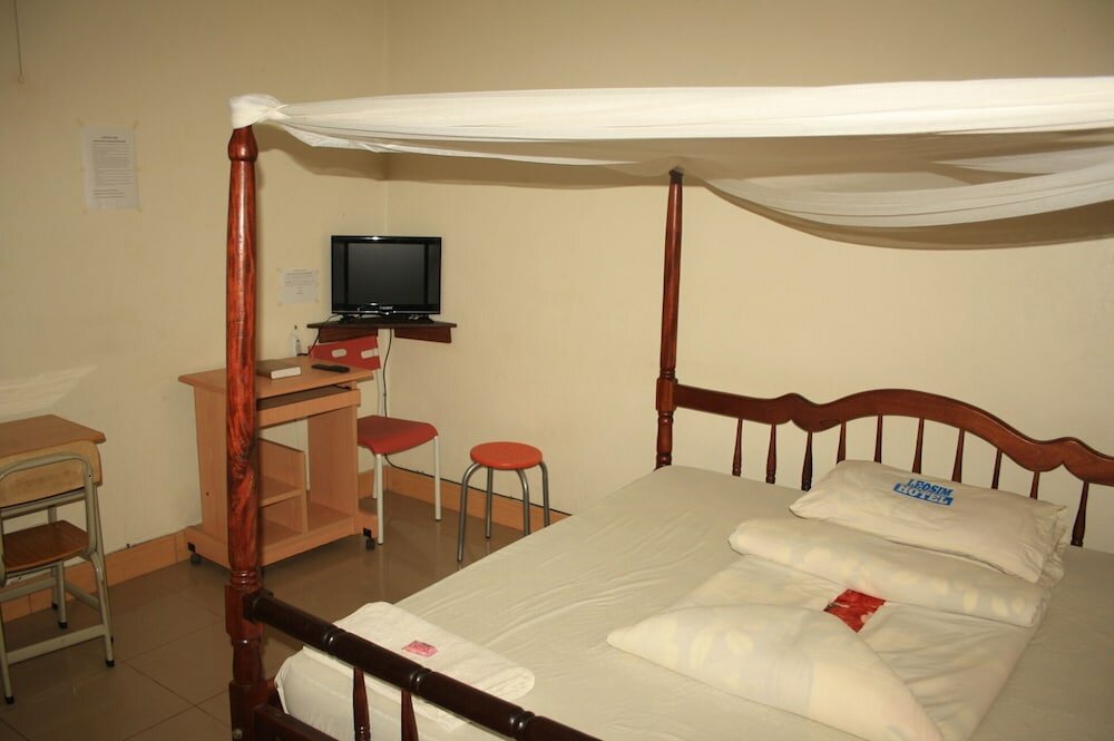 Фото Leosim Hotel Nebbi