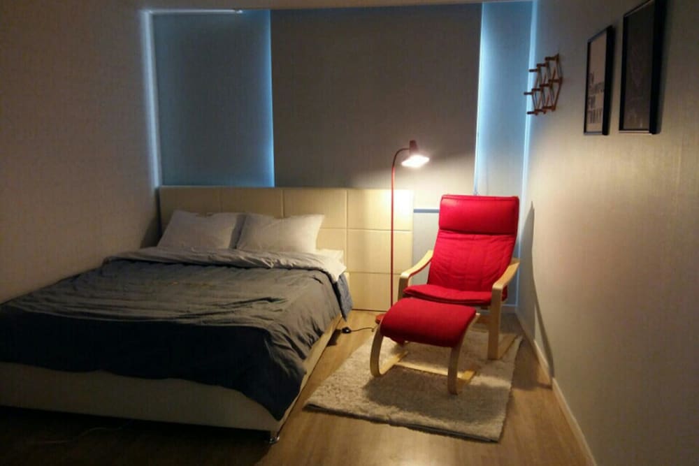 Фото Yeosu Hi and J Guest House