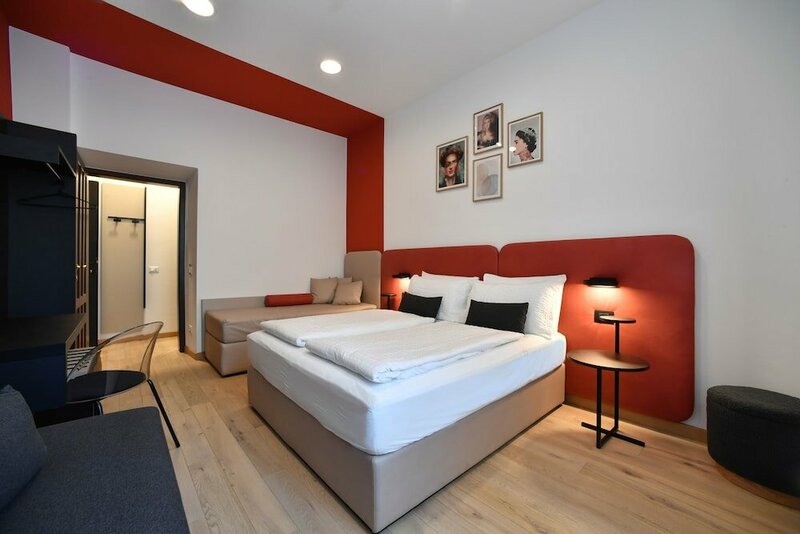 Гостиница House of Bruno - Only self check-in в Тренто