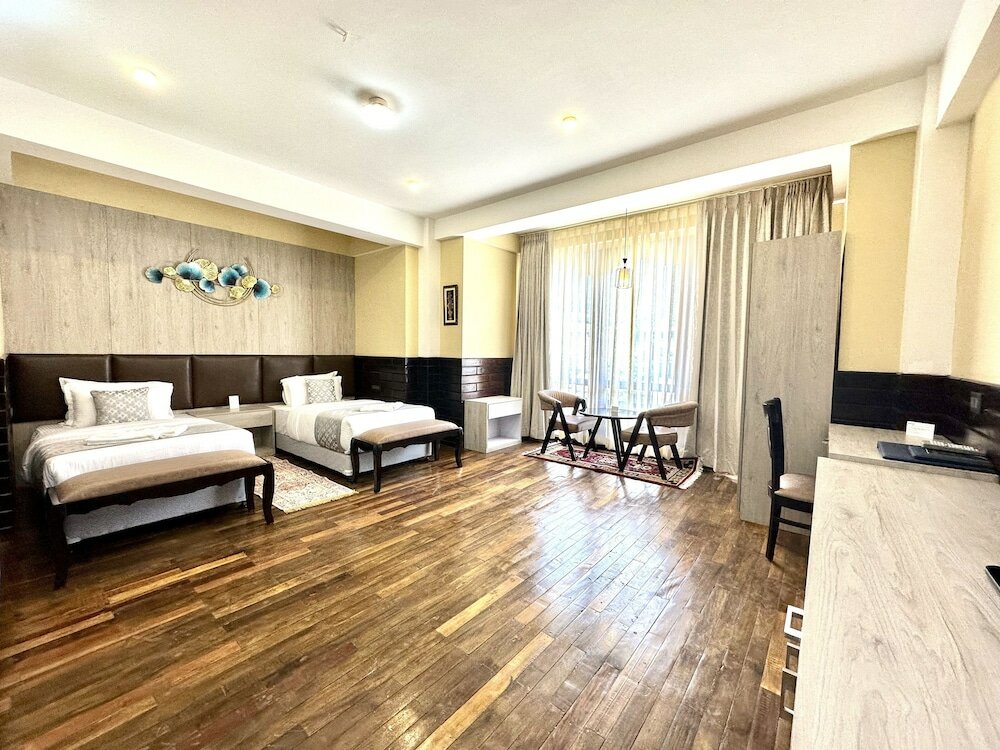 Фото Silver Cloud Hotel