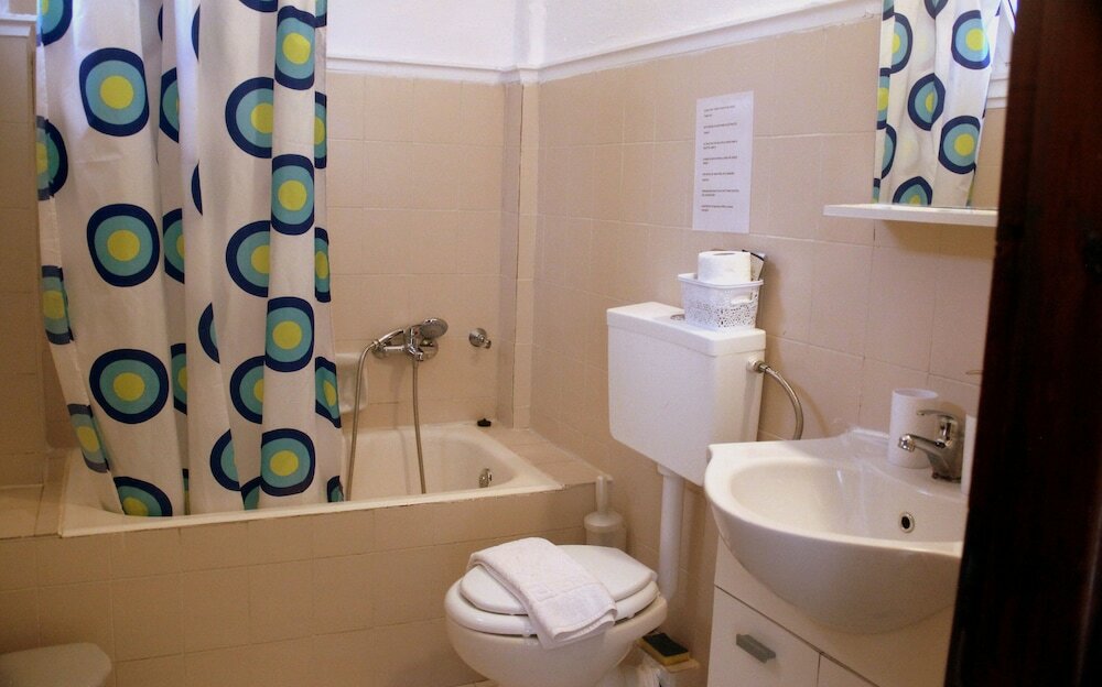 Фото Giota Rooms