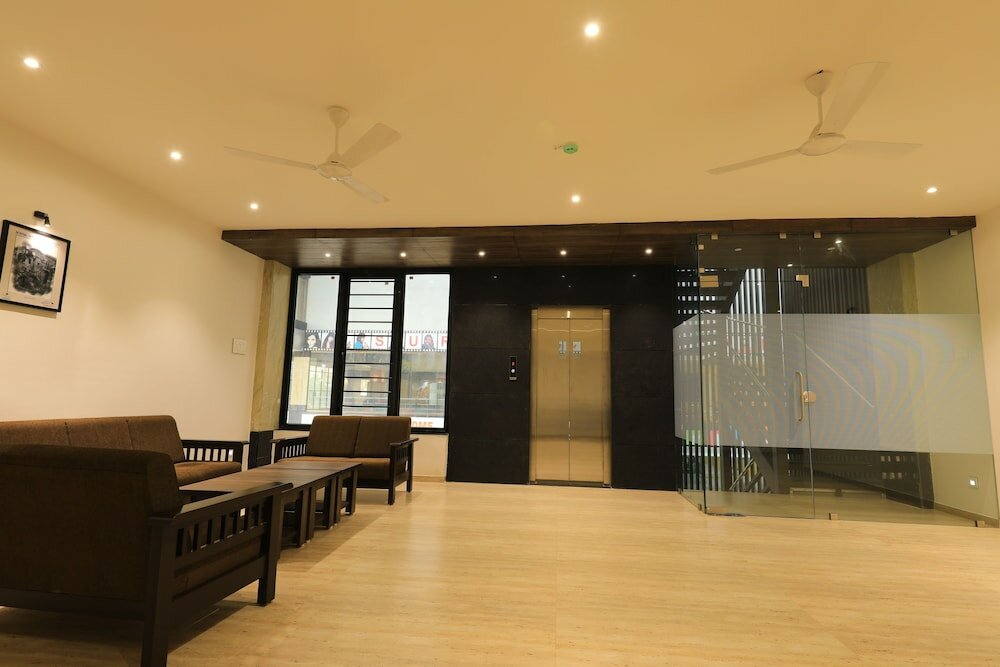 Фото Отель The Byke Suraj Club