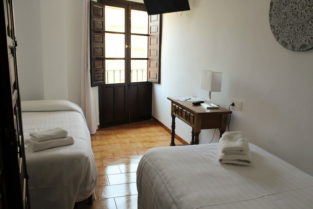 Фото Pensión Sevillano