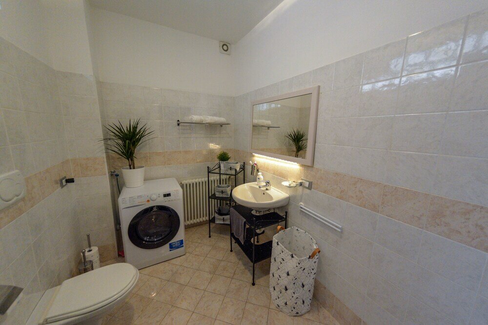 Фото Pianello Charming Lake View