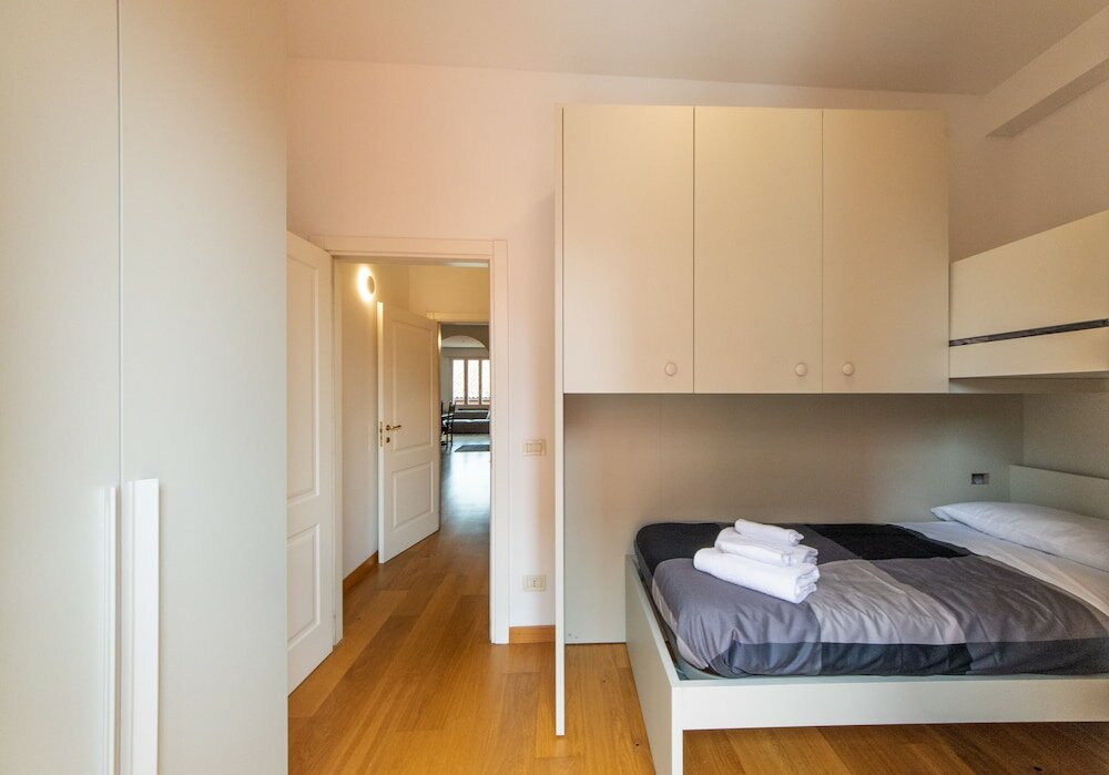 Фото HouSmart Sant'Isaia 67-2