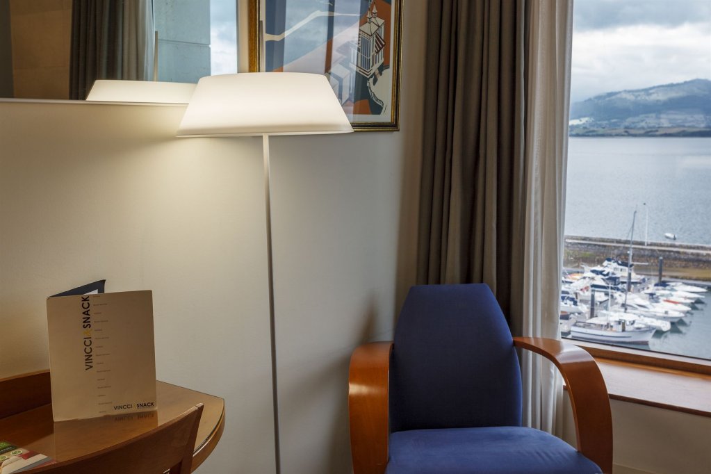 Фото Отель Vincci Puertochico