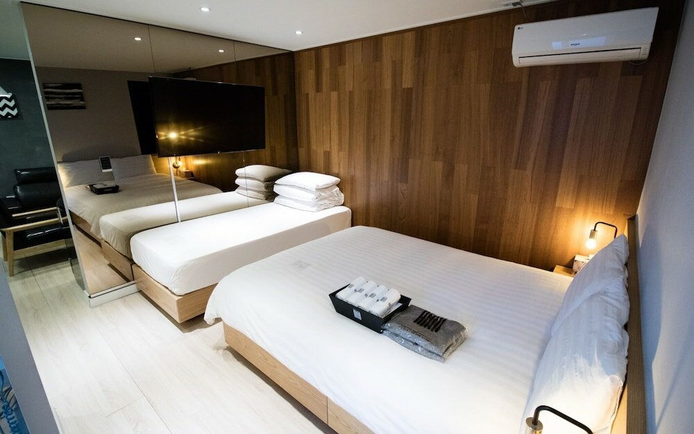 Фото Nonhyeon All In